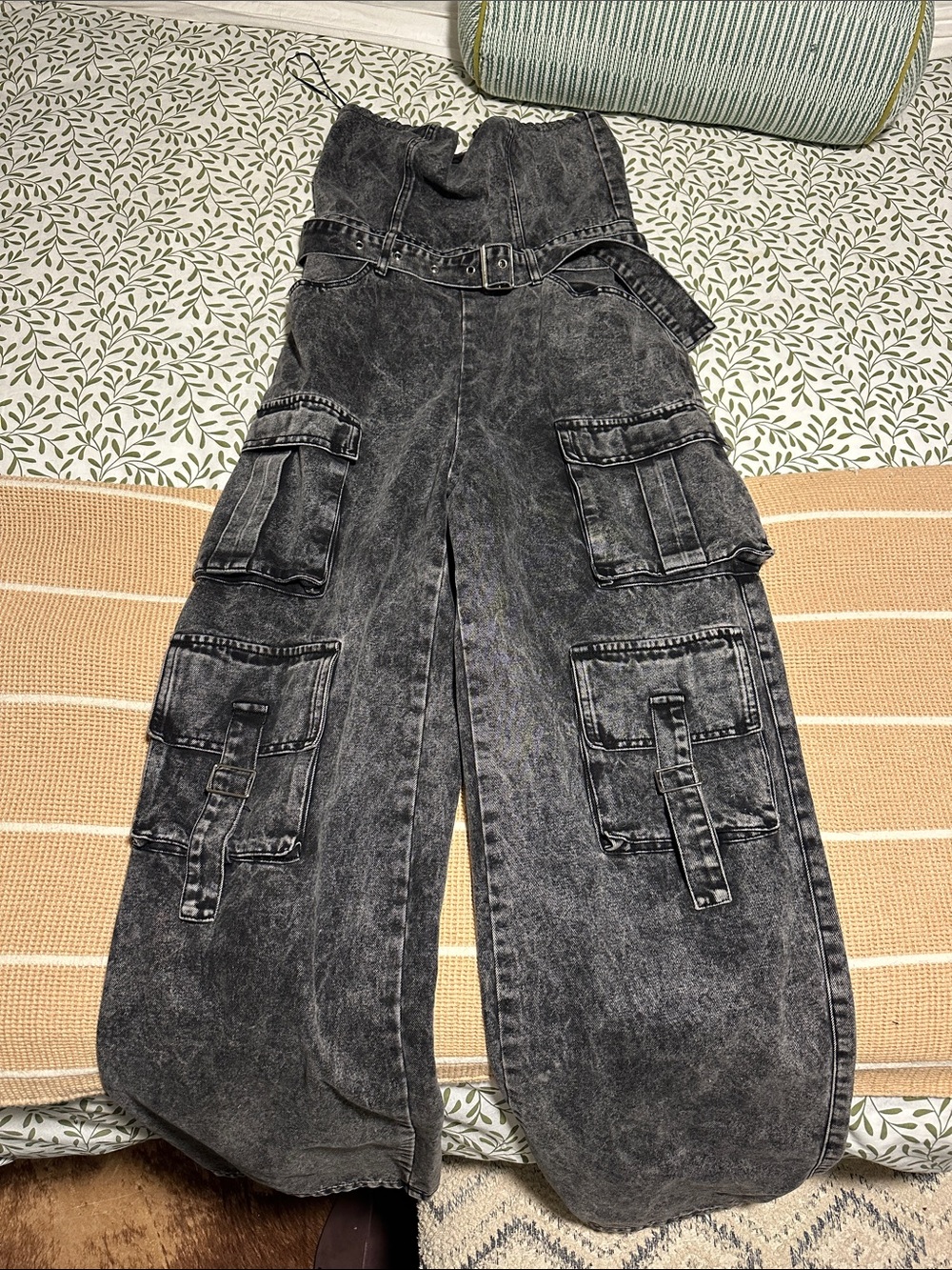 Black Acid-Wash Cargo Wide-Leg Pants